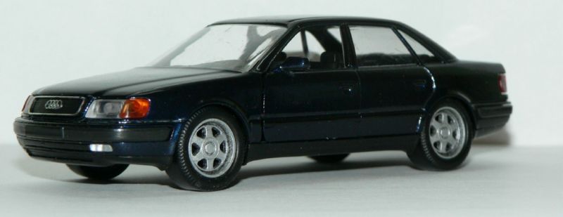 Audi 100