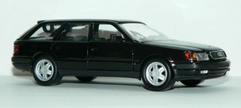 Audi 100 Avant