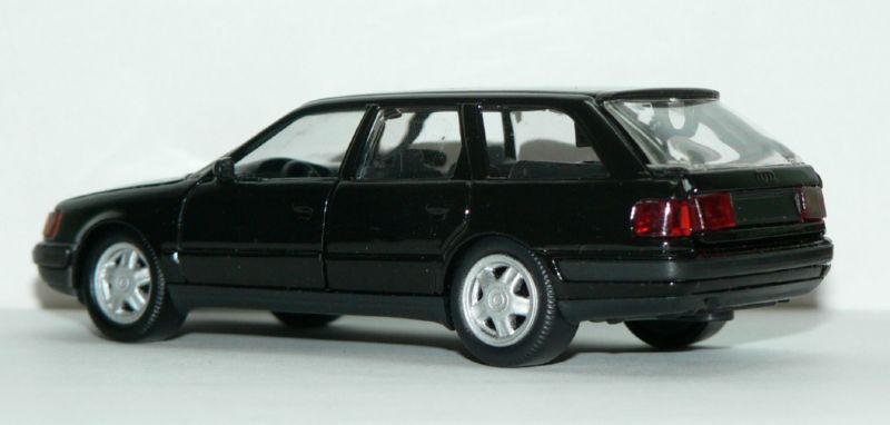 Audi 100 Avant