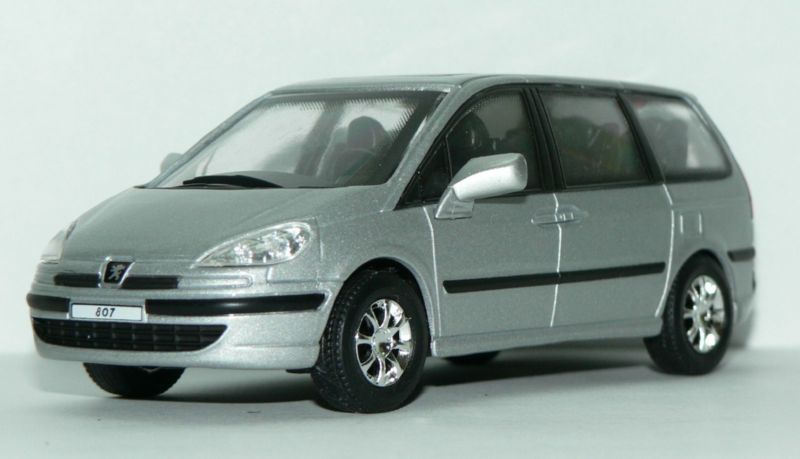 Peugeot 807
